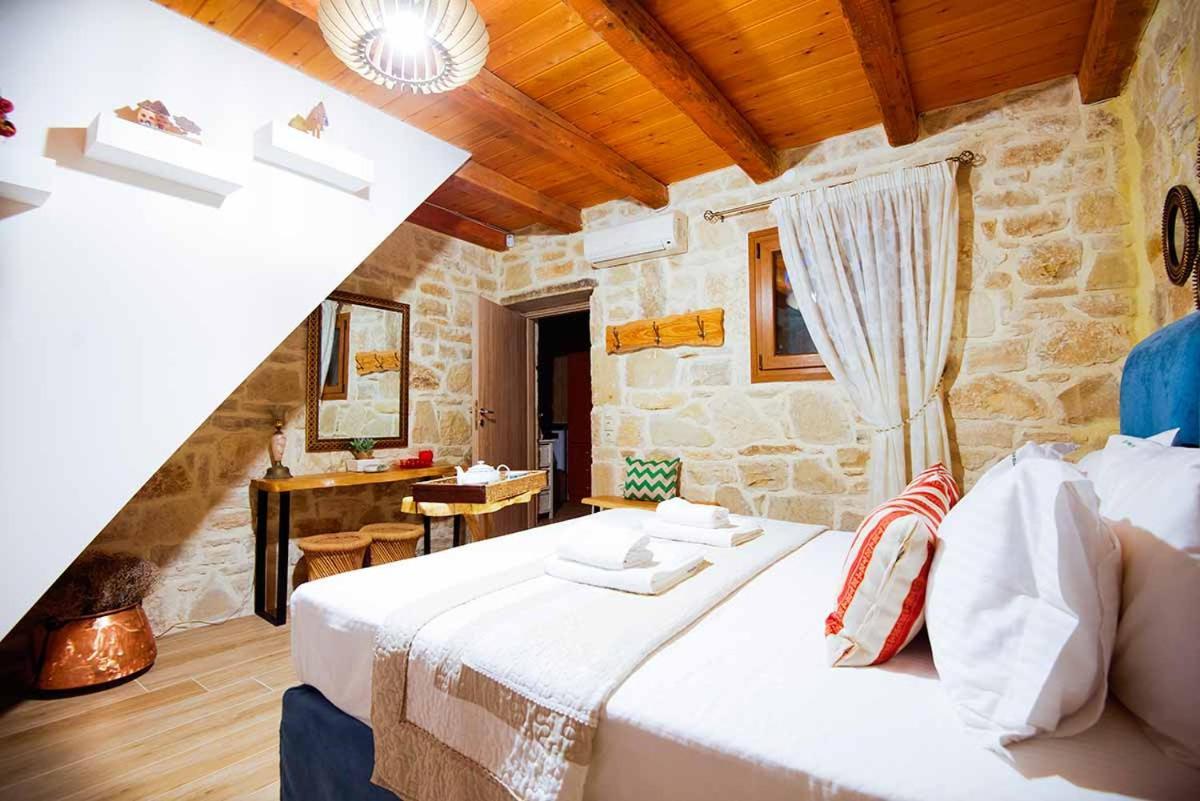 Stonehouse Olivelia - Afrathias Beach Тимпаки Экстерьер фото